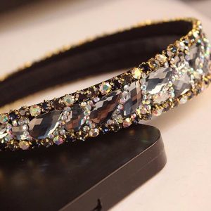 Diadema con pietre scintillanti